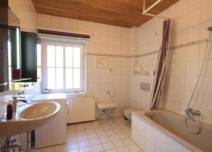 Apartment Kortum Mit Balkon *